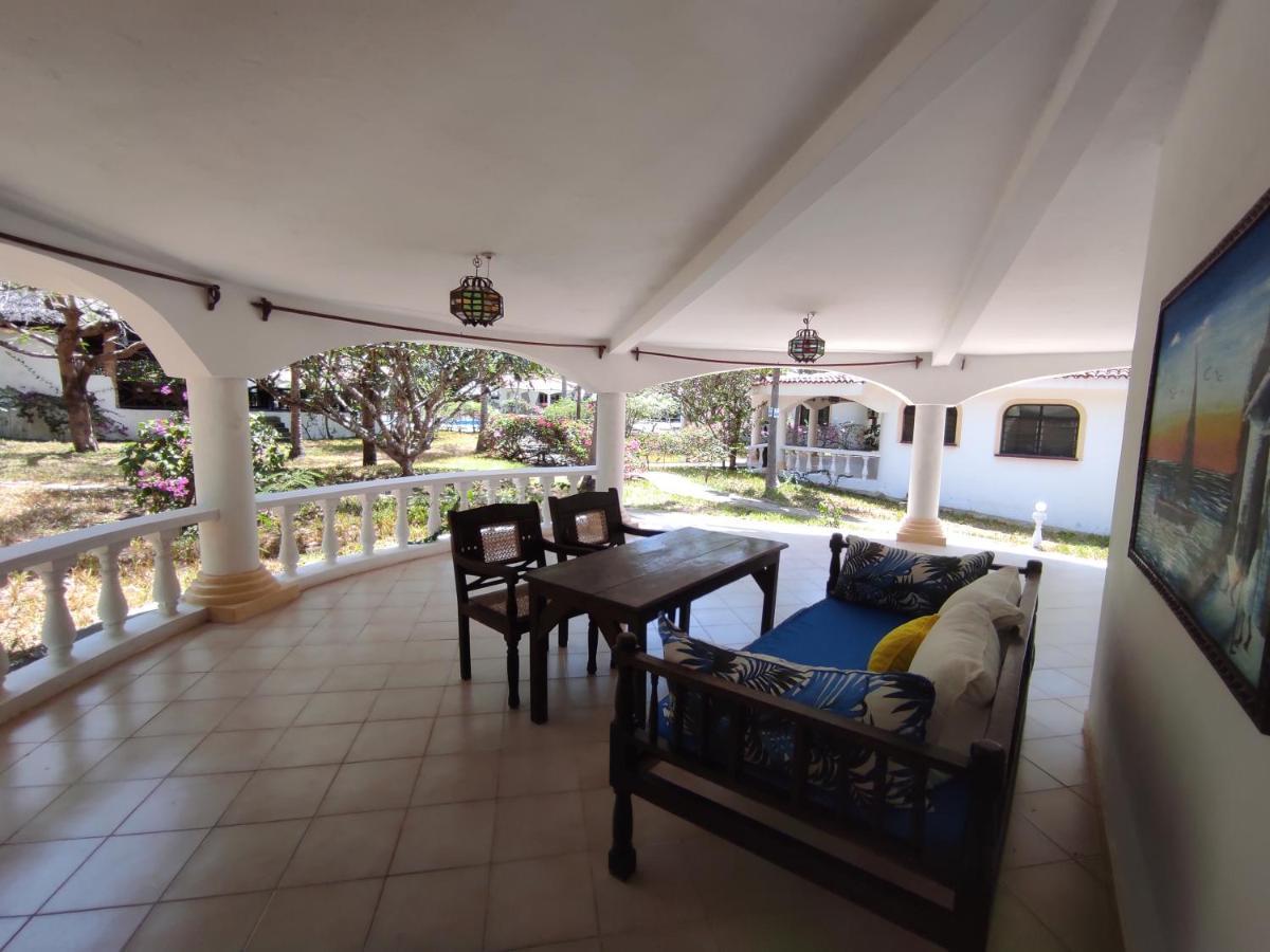 2livu 4* Watamu